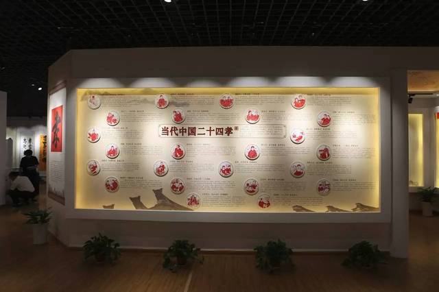 天长孝文化主题邮局 情与谊、唱与和的艺术墙